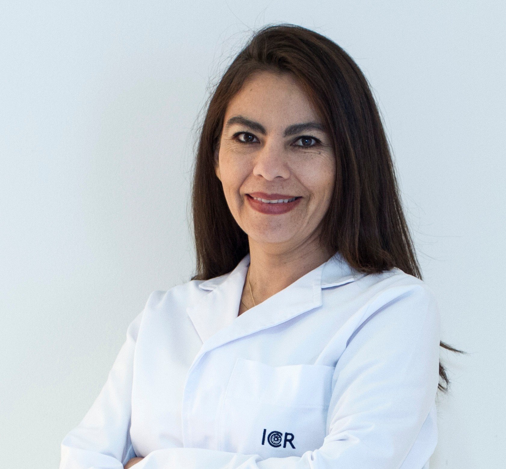 Dr. Kattia Llanos - Cornea Department - Institut Català de Retina