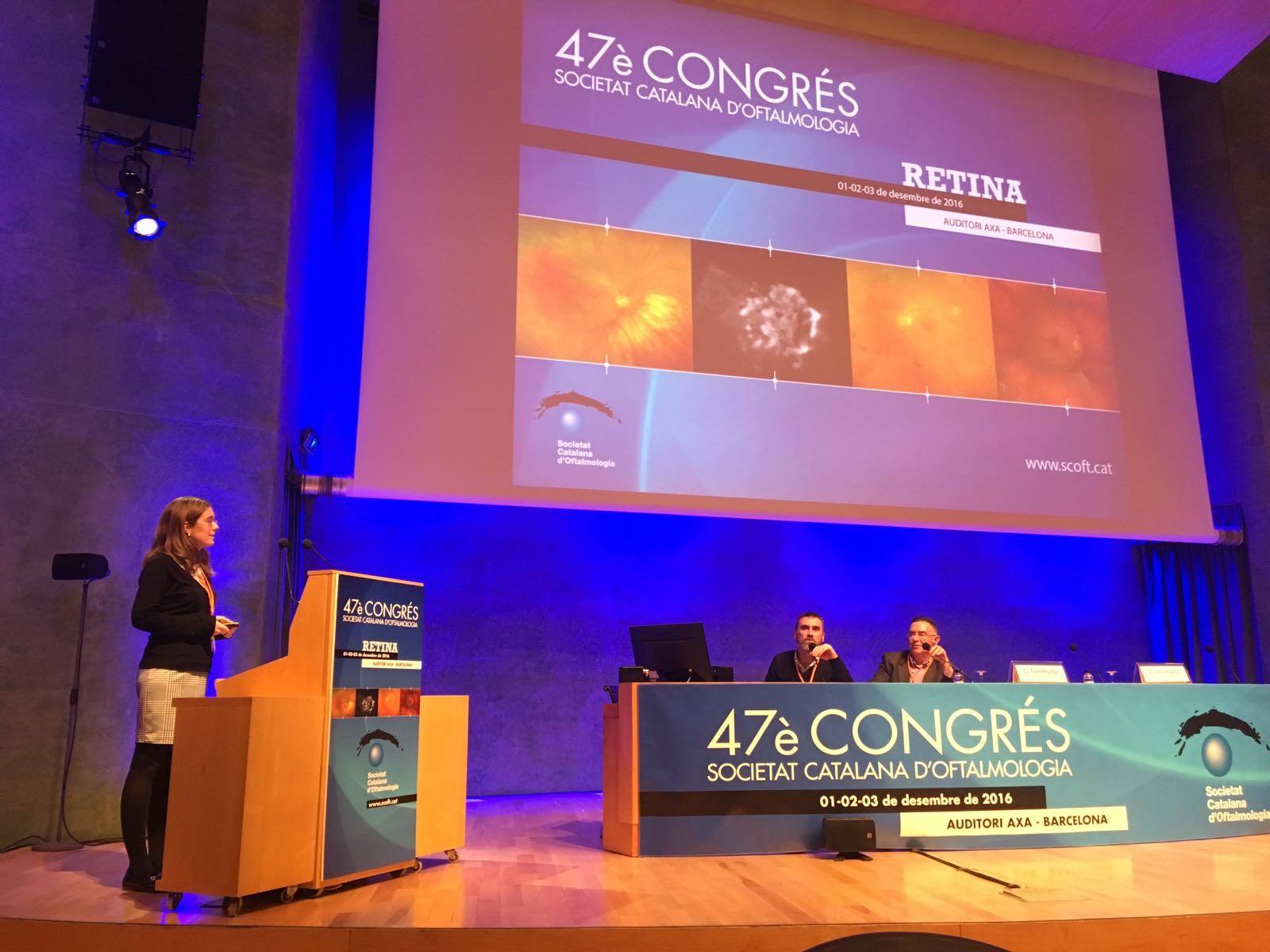 Dr. Rey receives the award for best video communication at the 47th SCOFT Congress
