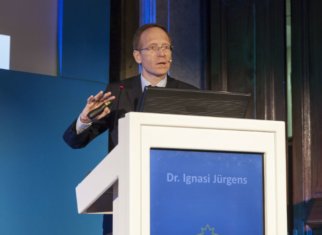 Conferència amb Dr. Jürgens