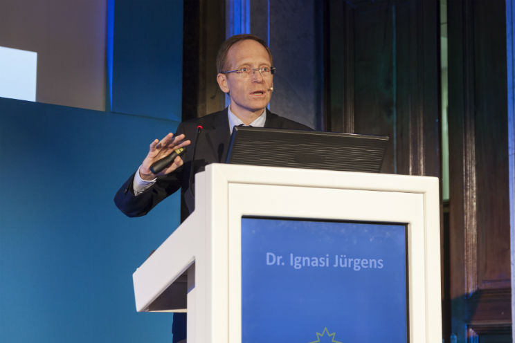El Dr. Jürgens participa a la IV Conferència Científico-Pràctica dedicada a la tomografia de coherència òptica (OCT) en Oftalmologia