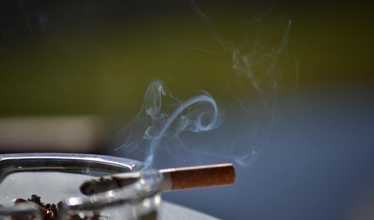 Tobacco smoke can cause eye problems in adults and children