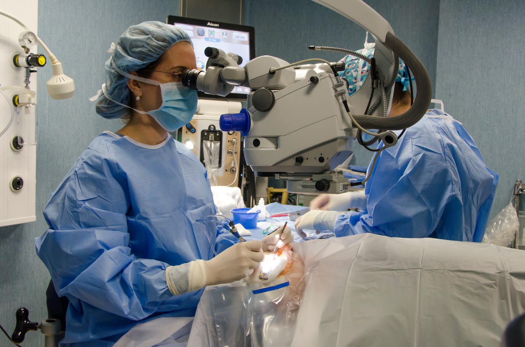 Cirugía ocular a cargo del equipo médico de ICR