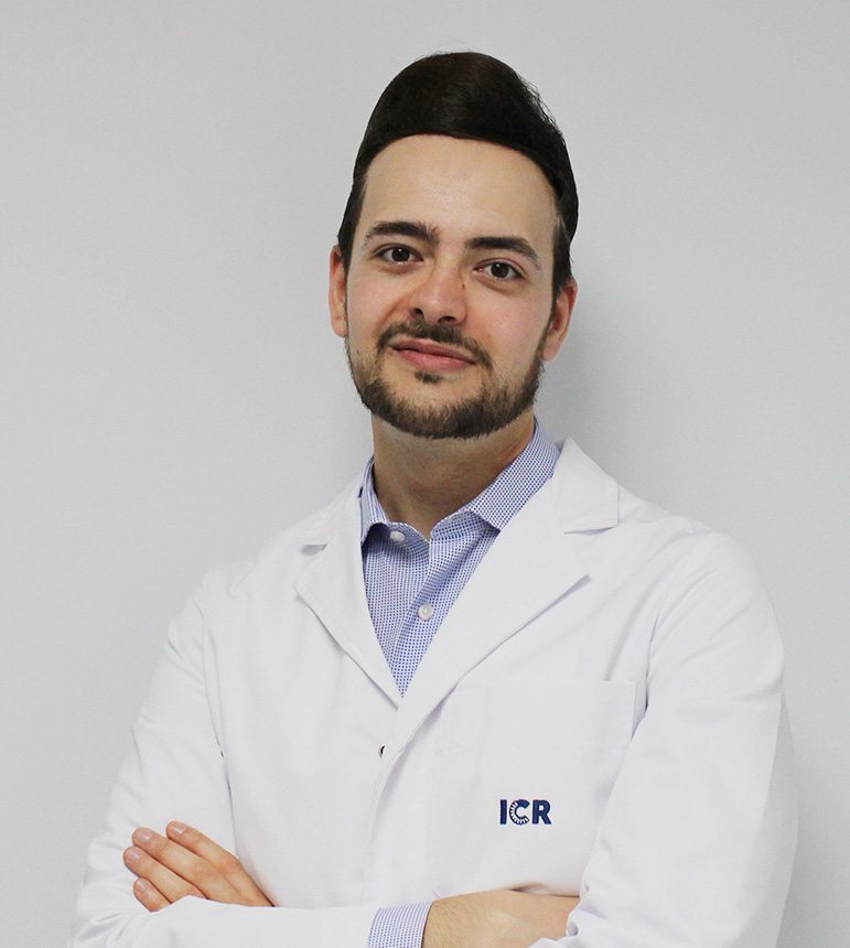 Dr Daniel Aparicio ICR Centro Oftalmol gico Barcelona