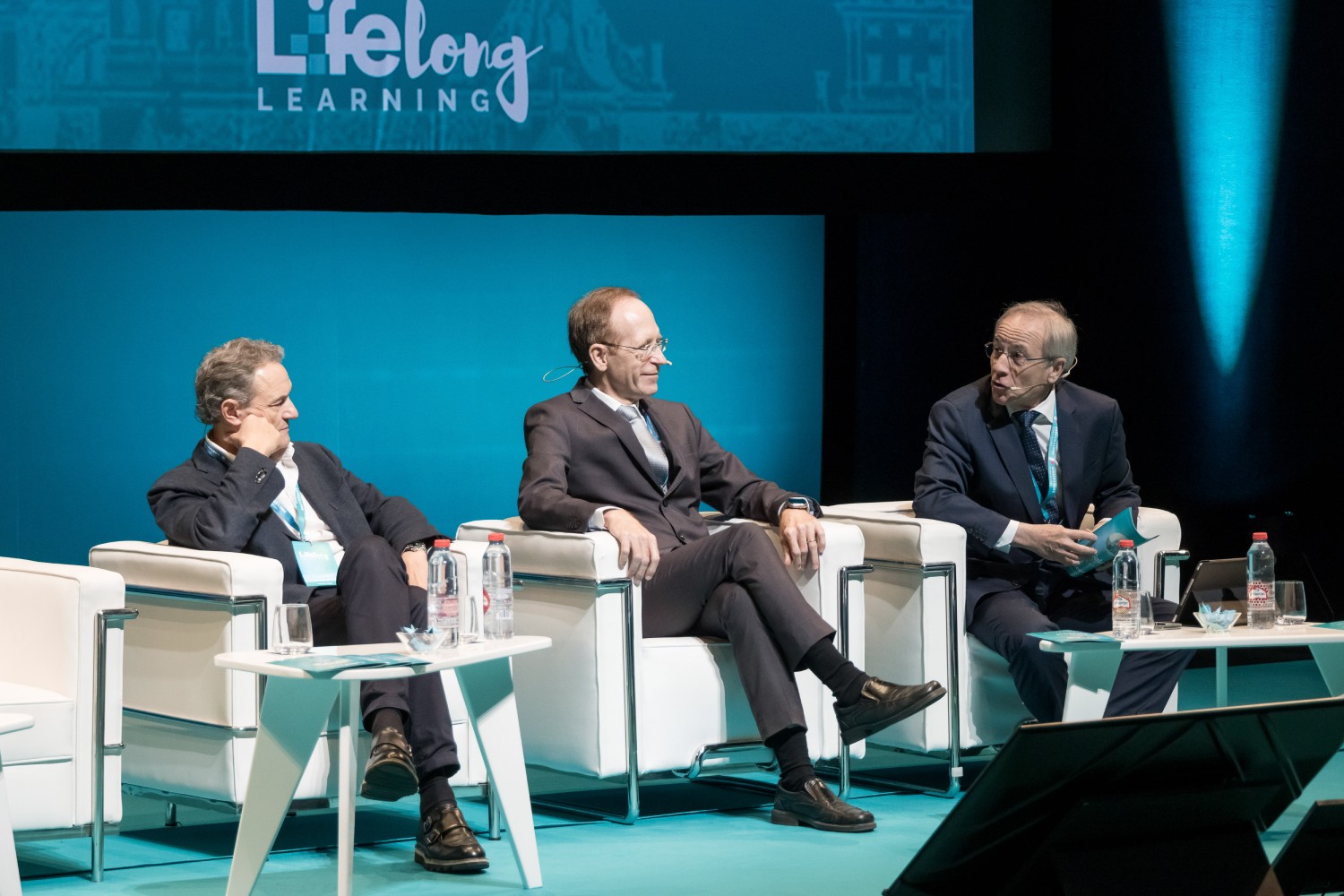 El Dr. Jürgens ha intervingut juntament amb altres especialistes de retina de prestigi a nivell nacional