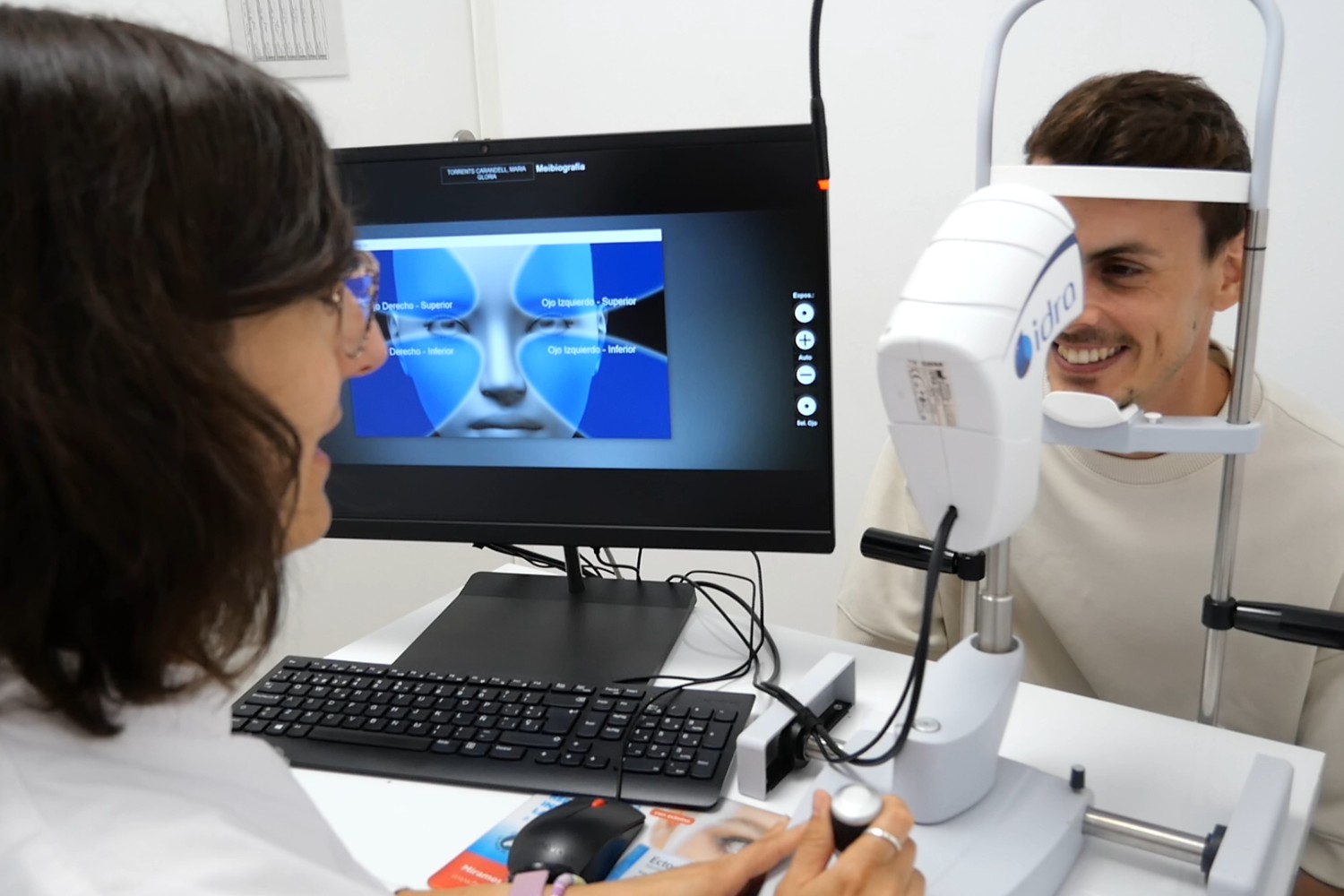 La prova IDRA es fa abans de prescriure el tractament QMR per a l'ull sec