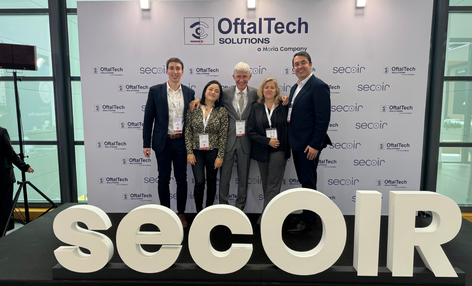 Oftalmòlegs i oftalmòloguqes de l'ICR participen al 40è Congrés SECOIR