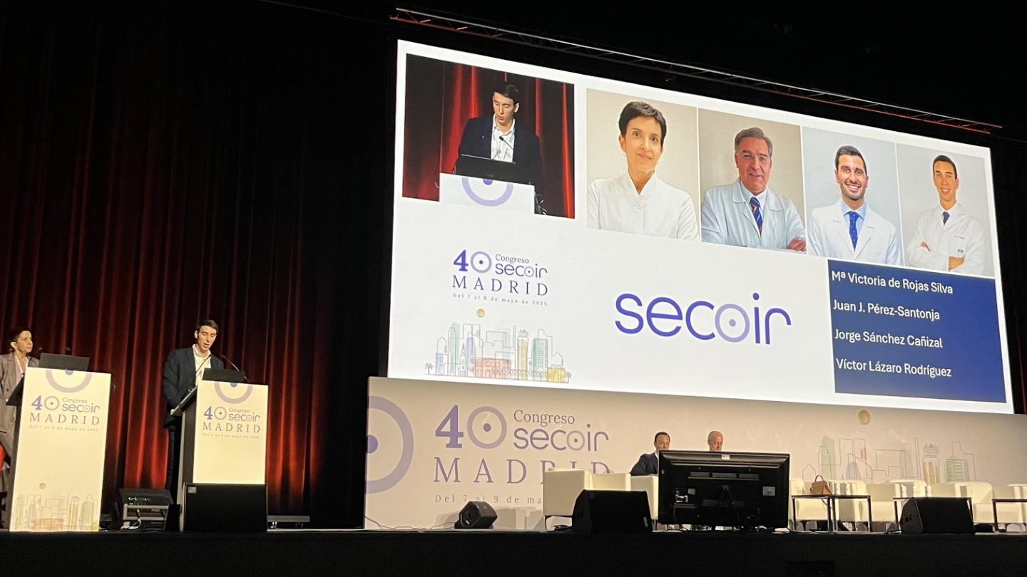 El Dr. Lázaro presenta la Memoria Práctica SECOIR 2025 en el 40º Congreso de la entidad